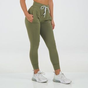 Olive NVGTN joggers size small